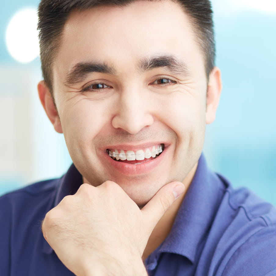 Braces2 AdobeStock 52791736 cropped