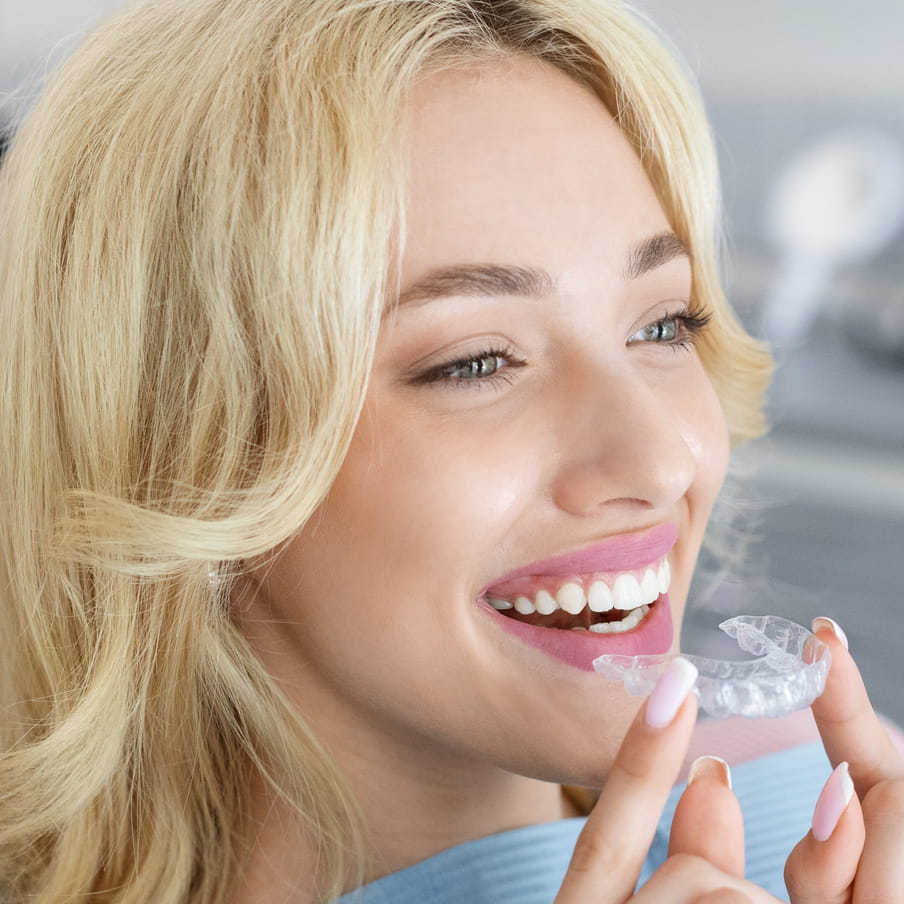 Retainers2 AdobeStock 1868874001 cropped